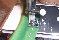 baste piping edge
