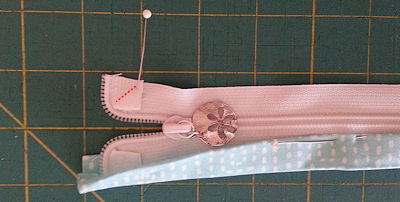 create side casings for zipper