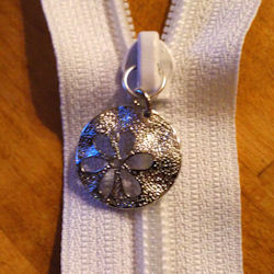 make custom zipper pull